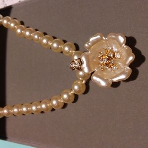 Vintage Nolan Miller Pearl Necklace n Pendant